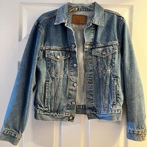 Calvin Klein Jean Jacket Size Small Perfect condition. Very soft.